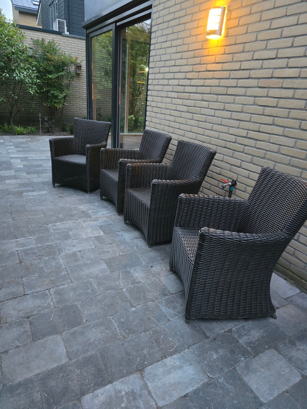 Mooie en stevige tweedehands tuinstoelen (6 stuks), Tuin en Terras, Tuinstoelen, Ophalen, Gebruikt, Kunststof