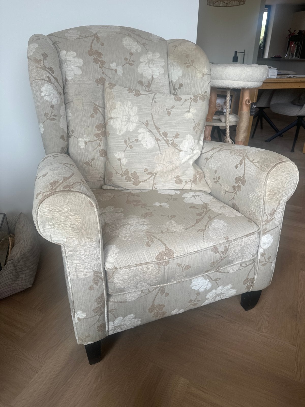 Prachtige Comfortabele fauteuil met bloemenprint(gratis le…), Ophalen, Zo goed als nieuw, Stof, 75 tot 100 cm