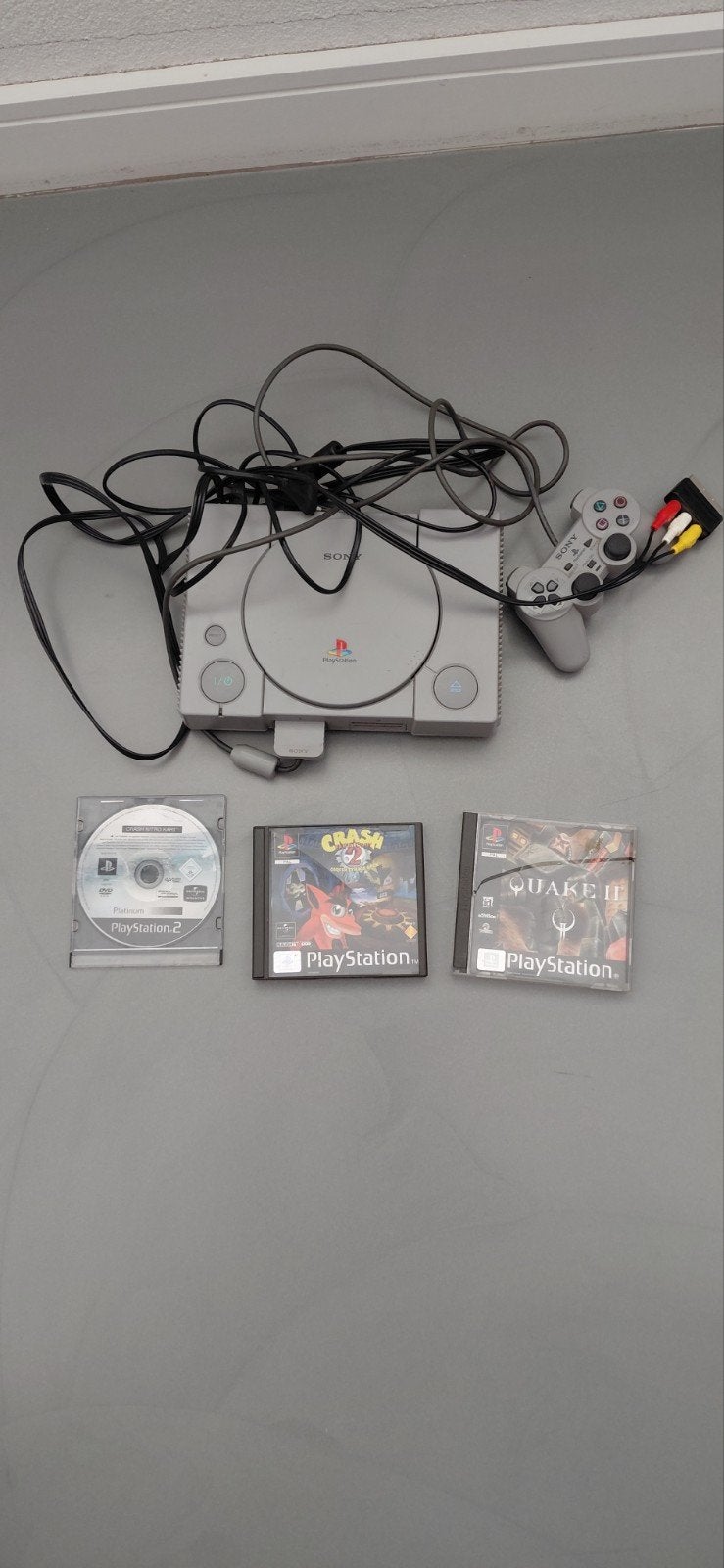 Sony PlayStation 1 met games en controller, Ophalen of Verzenden, Gebruikt, Met 1 controller, Met games