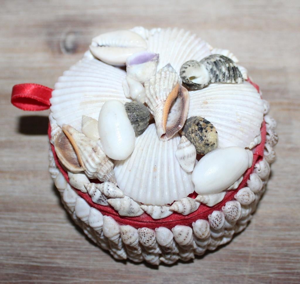 Vintage schelpendoosje - rond, Ophalen of Verzenden