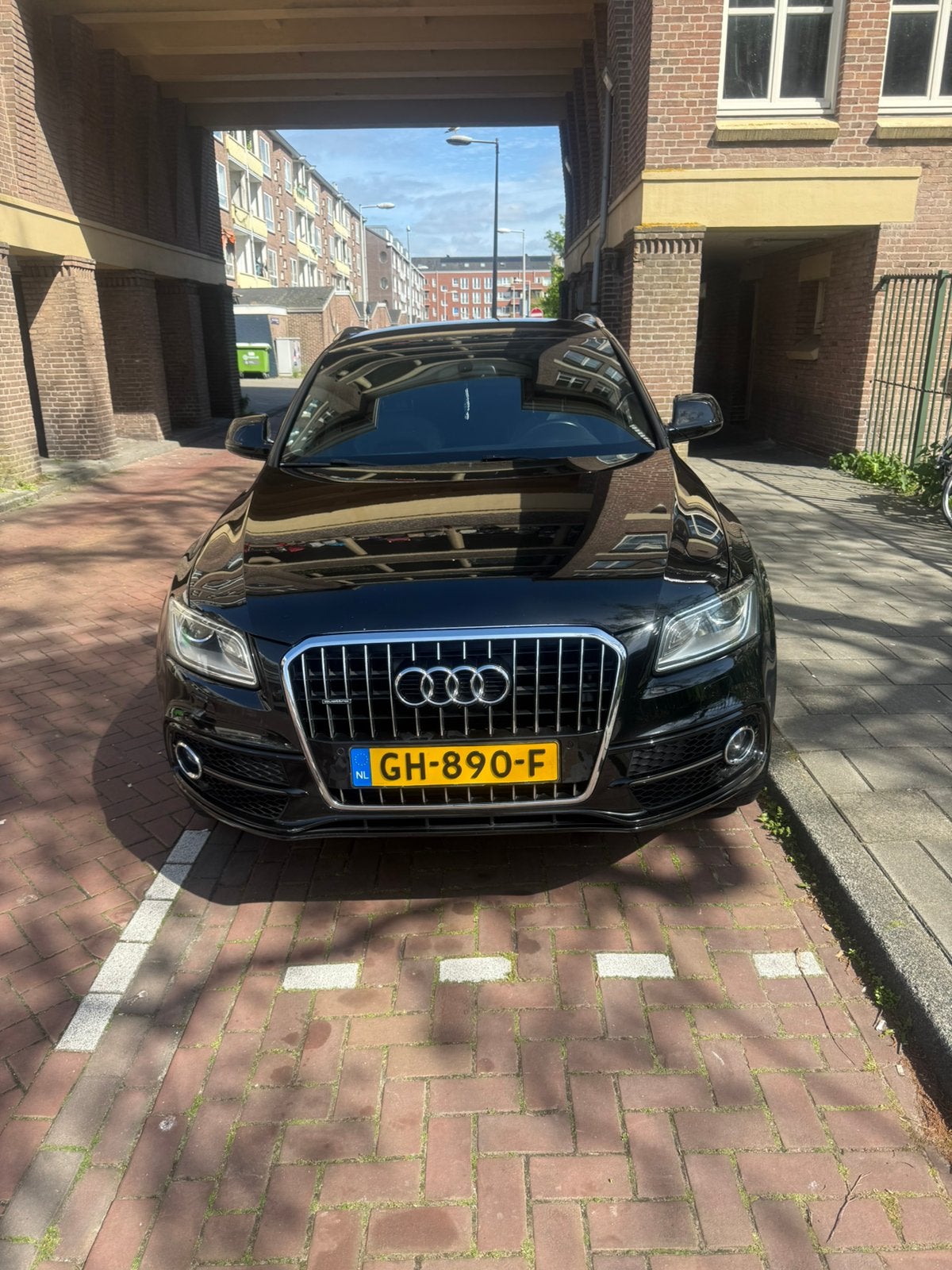 Audi Q5 2.0 Tfsi Quattro 165KW Tiptr 2015 Zwart, Auto's, Automaat, 1730 kg, 4 cilinders, Zwart