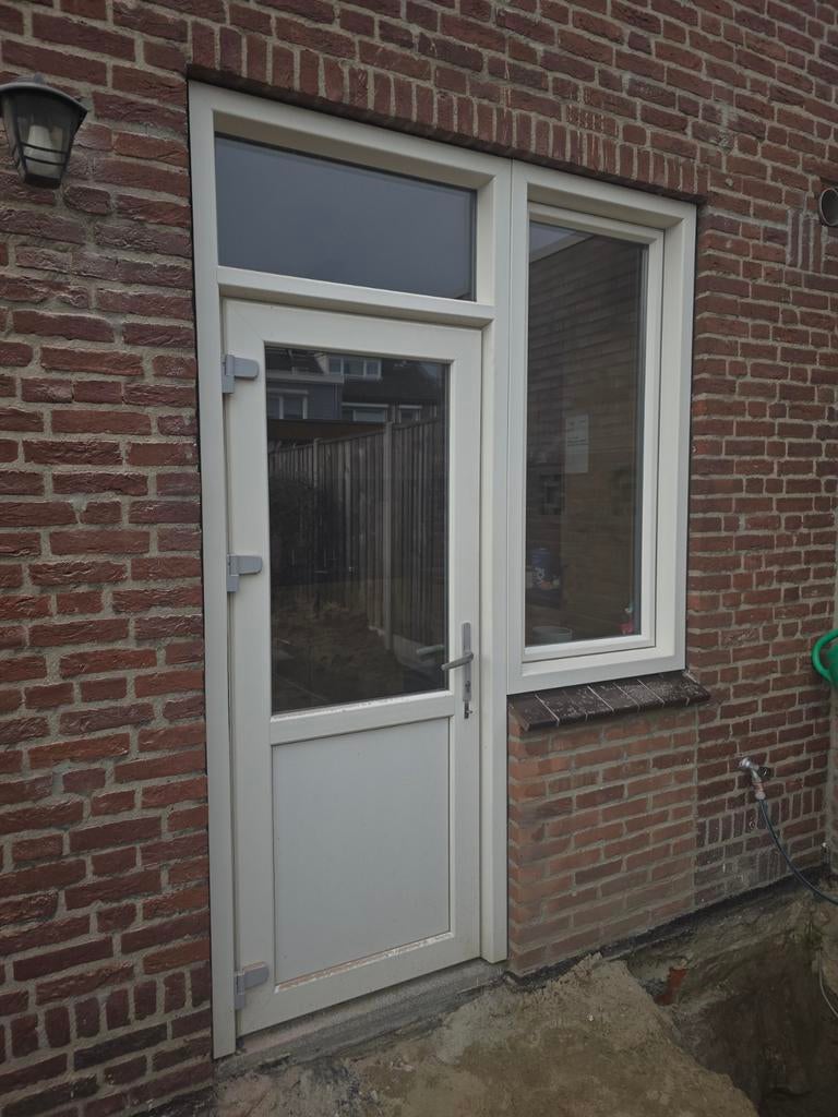 Achterdeur en raam kozijn, Ophalen, Kunststof, 75 tot 150 cm, Deurkozijn
