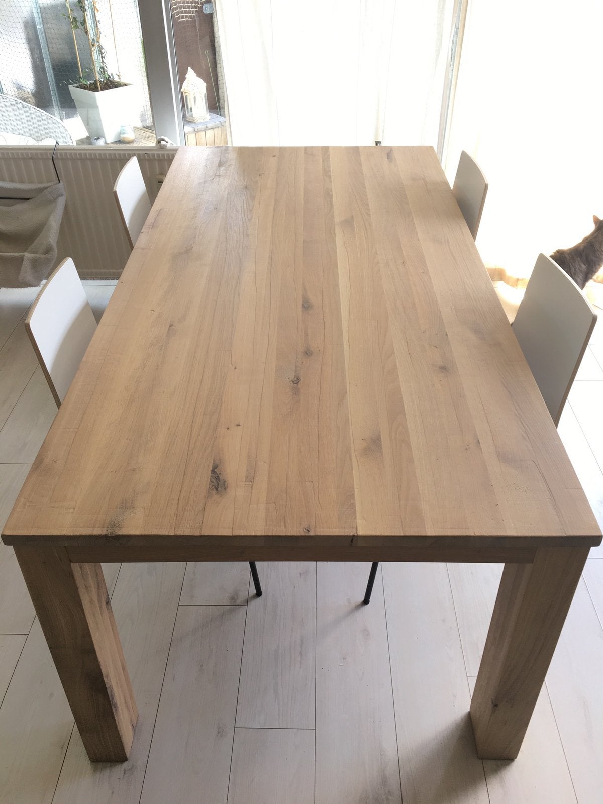Foto 2 van Massief eiken eettafel 200x100 cm | blank gelakt