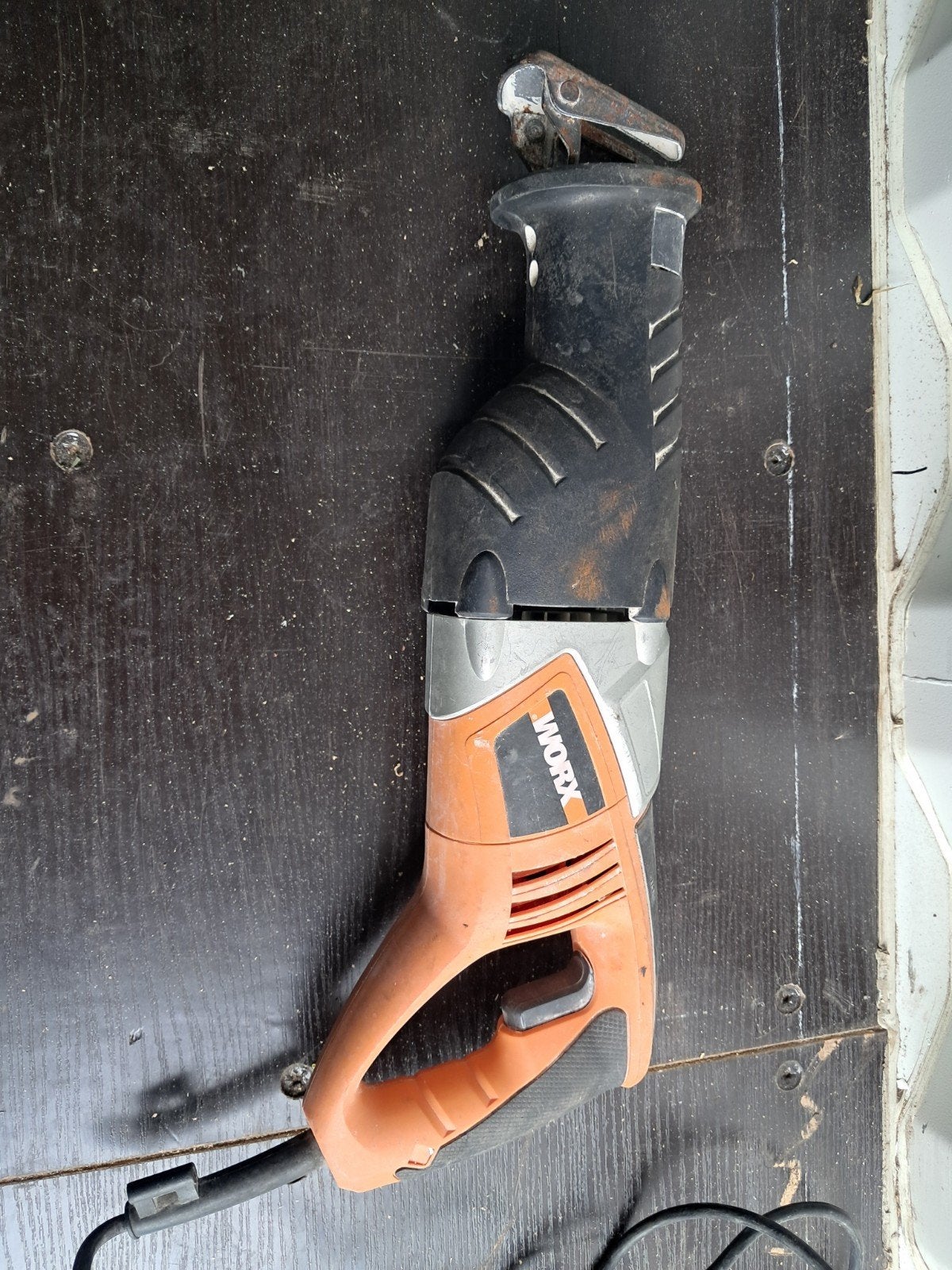 Worx Reciprozaag - Gebruikt maar functioneel, Gebruikt, 70 mm of meer, Worx, 600 tot 1200 watt
