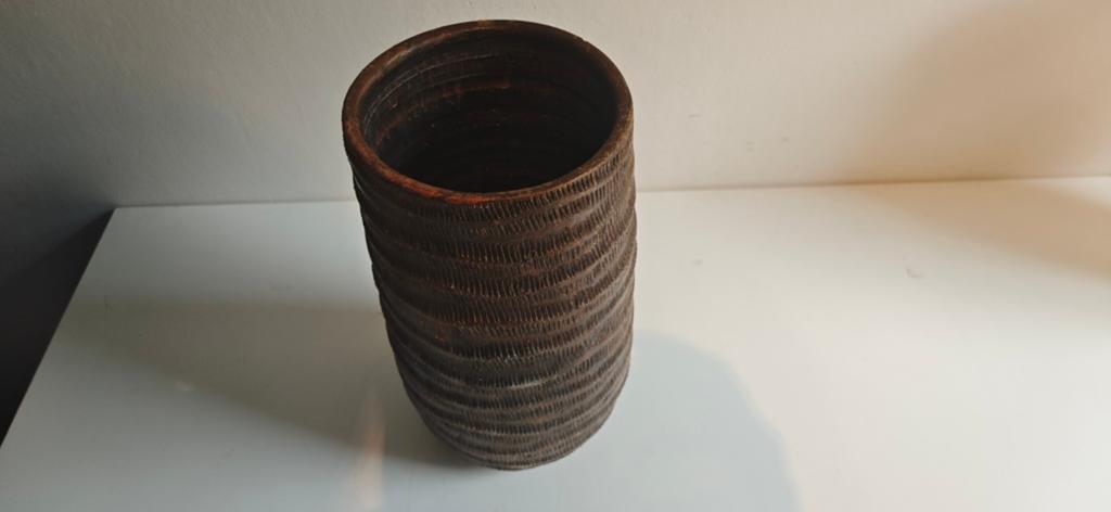 Vintage handgemaakte houten vaas - 30x15 cm, Antiek en Kunst, Antiek | Vazen, Ophalen of Verzenden