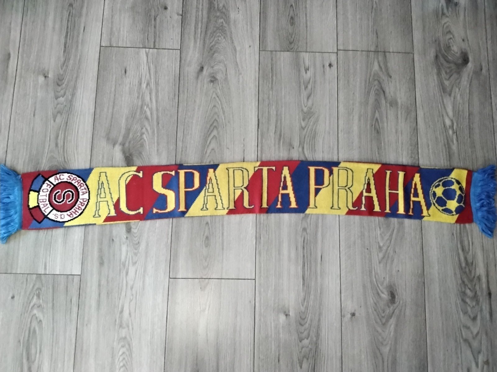 sjaal sparta praag, Ophalen of Verzenden, Zo goed als nieuw, Sparta, Vaantje of Sjaal