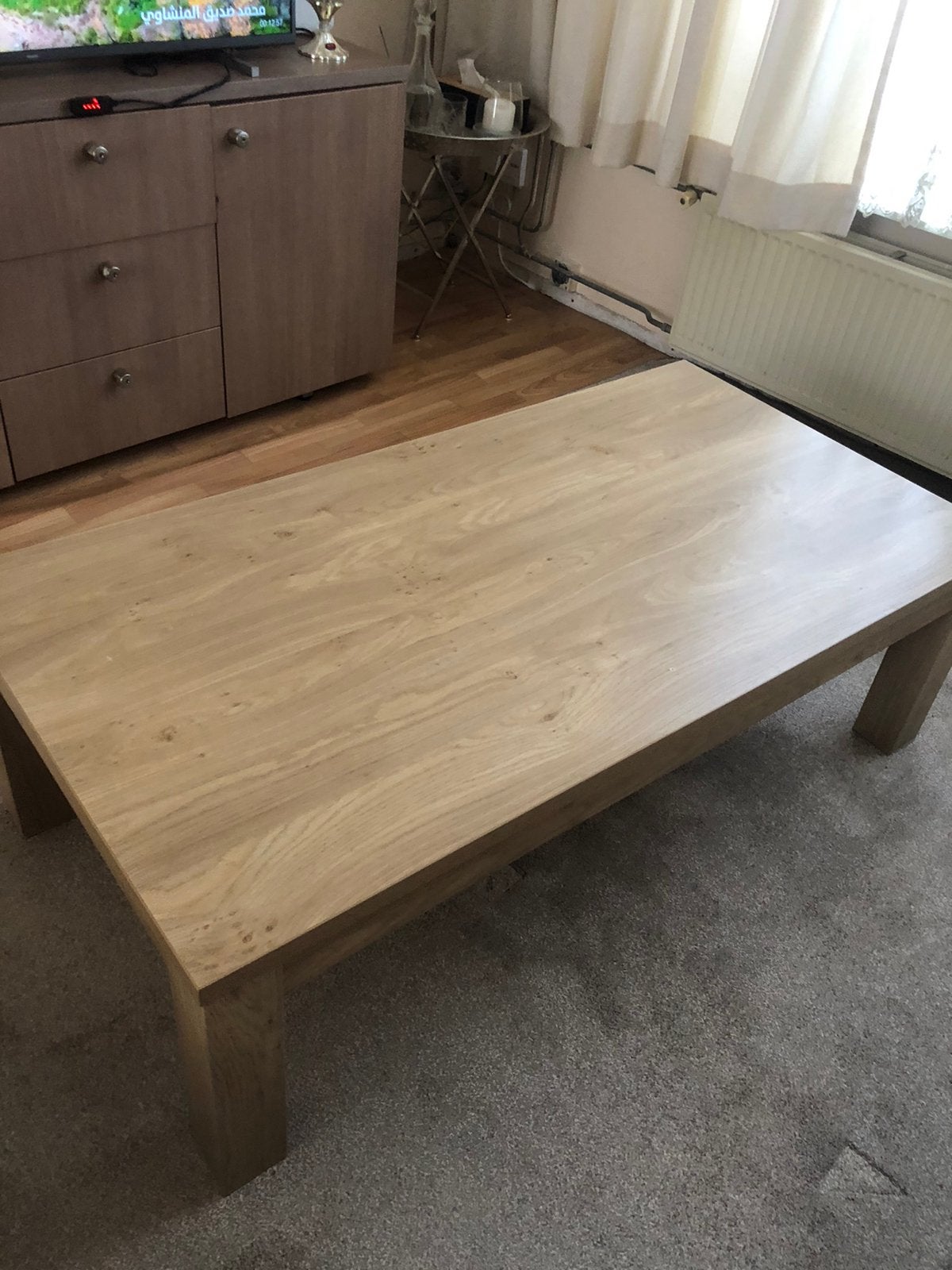 Salon tafel is goed breed 70 cm lang 135 cm, 100 liter of meer, Ophalen, Zo goed als nieuw, Transportkar