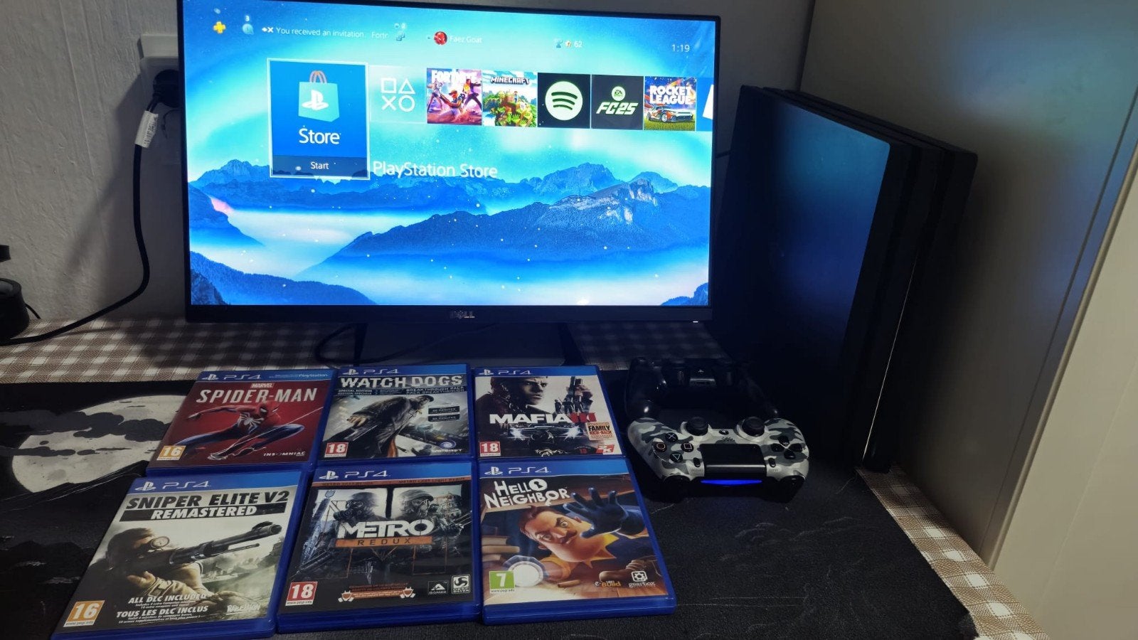 PlayStation 4 Pro met 6 games en 2 controllers, Ophalen, Met games, Met 2 controllers, Zo goed als nieuw