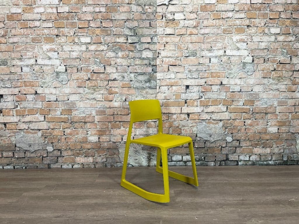 Vitra Tip Ton – Geel kunststof | Barber & Osgerby, Huis en Inrichting, Ophalen, Kunststof, Overige kleuren, Design