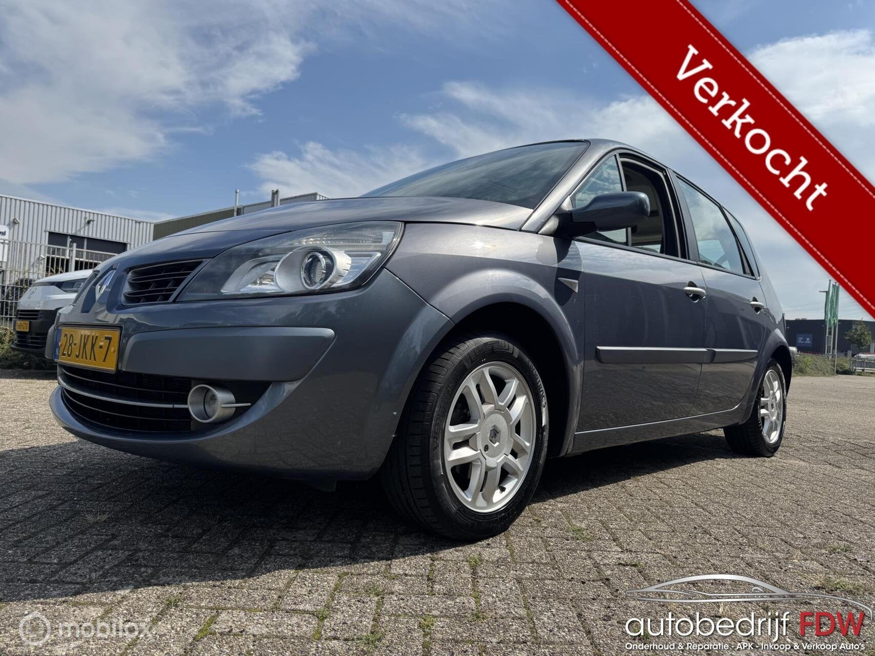 Renault Scenic 1.6/PANO-DAK/AIRCO/LM VELGEN/TREKHAAK/PDC/, Voorwielaandrijving, Gebruikt, 1295 kg, 4 cilinders