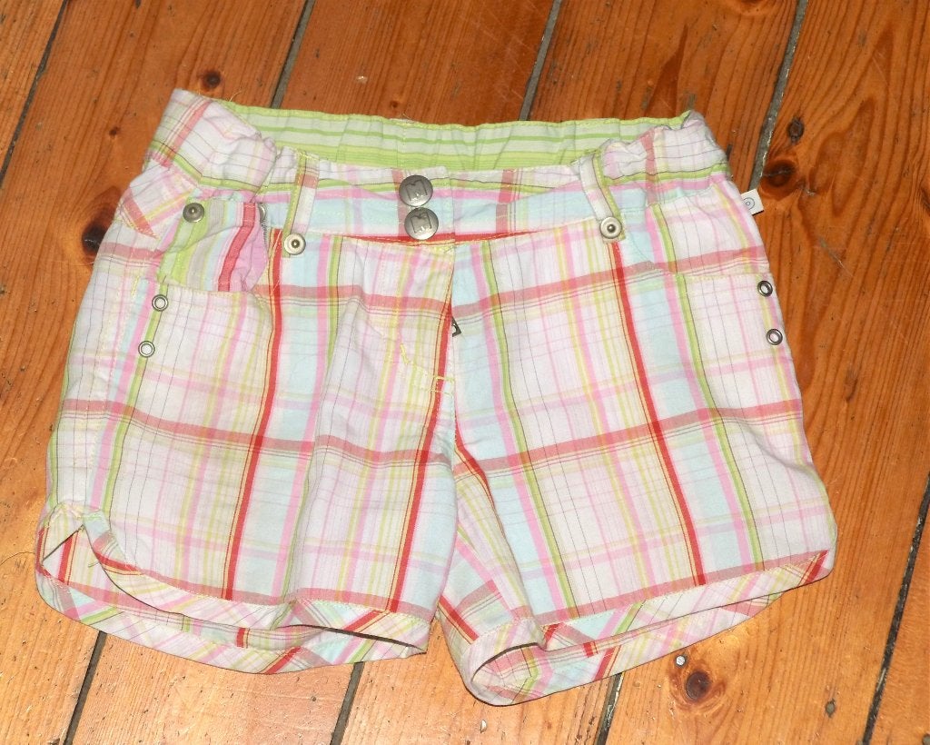 mooie Nono short maat 98 - 104, Broek, Meisje, Ophalen of Verzenden, Nono