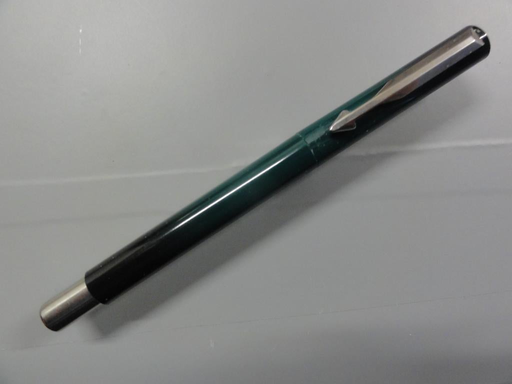 PARKER VECTOR VULPEN NR. 14, Verzamelen, Pennenverzamelingen, Ophalen of Verzenden, Gebruikt, Vulpen, Parker