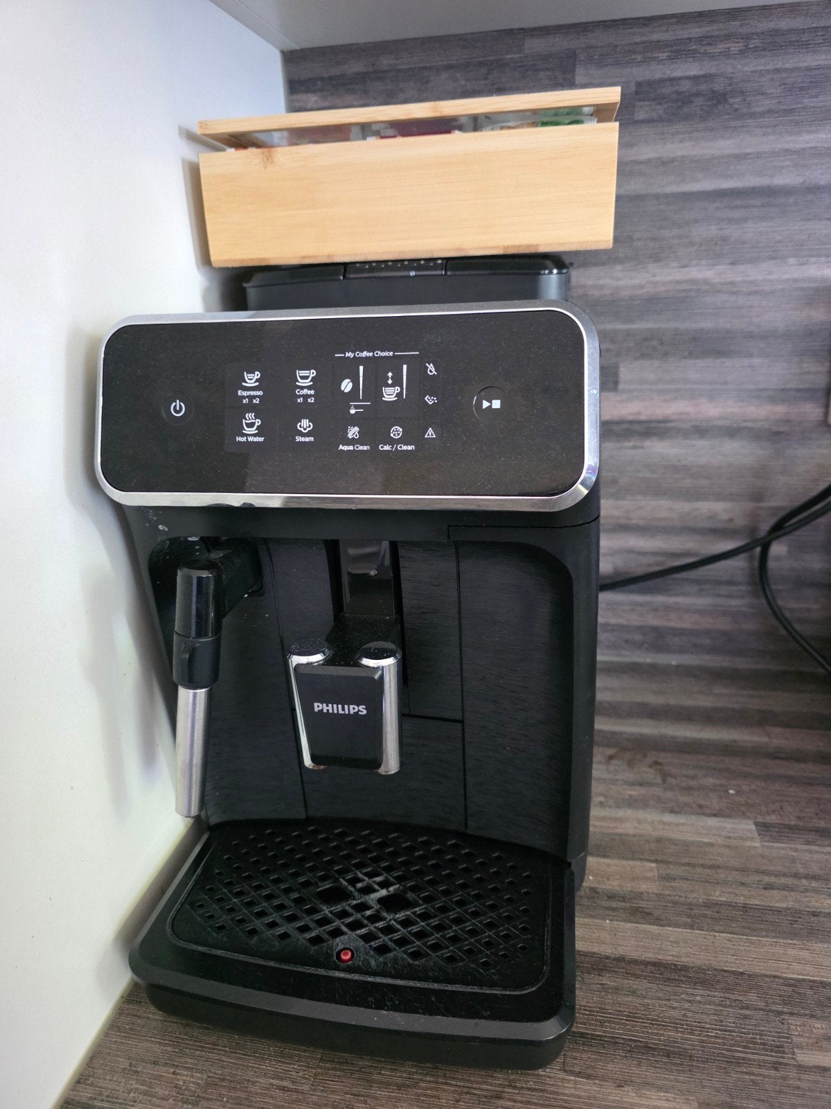 Philips 2200 serie volautomatische espressomachine, Witgoed en Apparatuur, Koffiezetapparaten, Espresso apparaat, 10 kopjes of meer