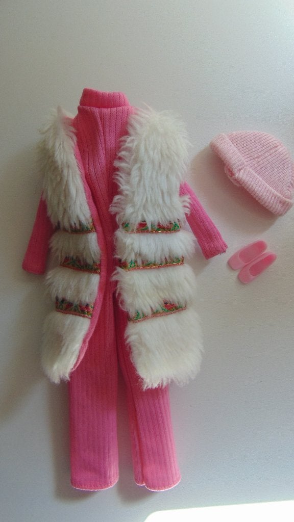 St. Moritz vintage Barbie zeldzame Europese exclusieve set, Ophalen of Verzenden, Gebruikt, Kleertjes