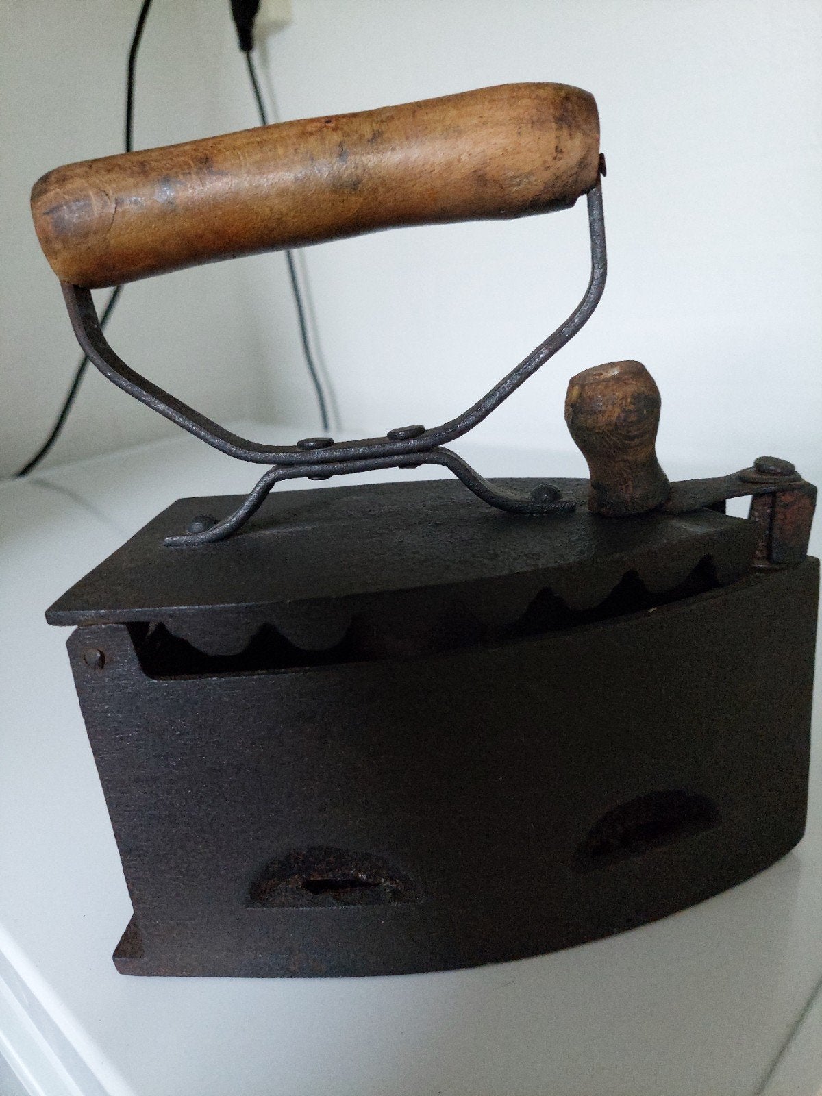 VINTAGE OUD STRIJKIJZER, Ophalen of Verzenden