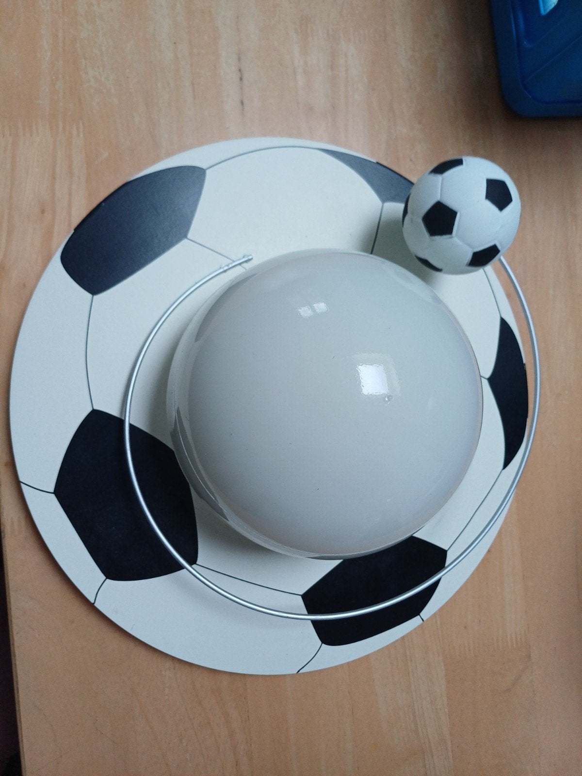 voetbal plafonnière, Ophalen
