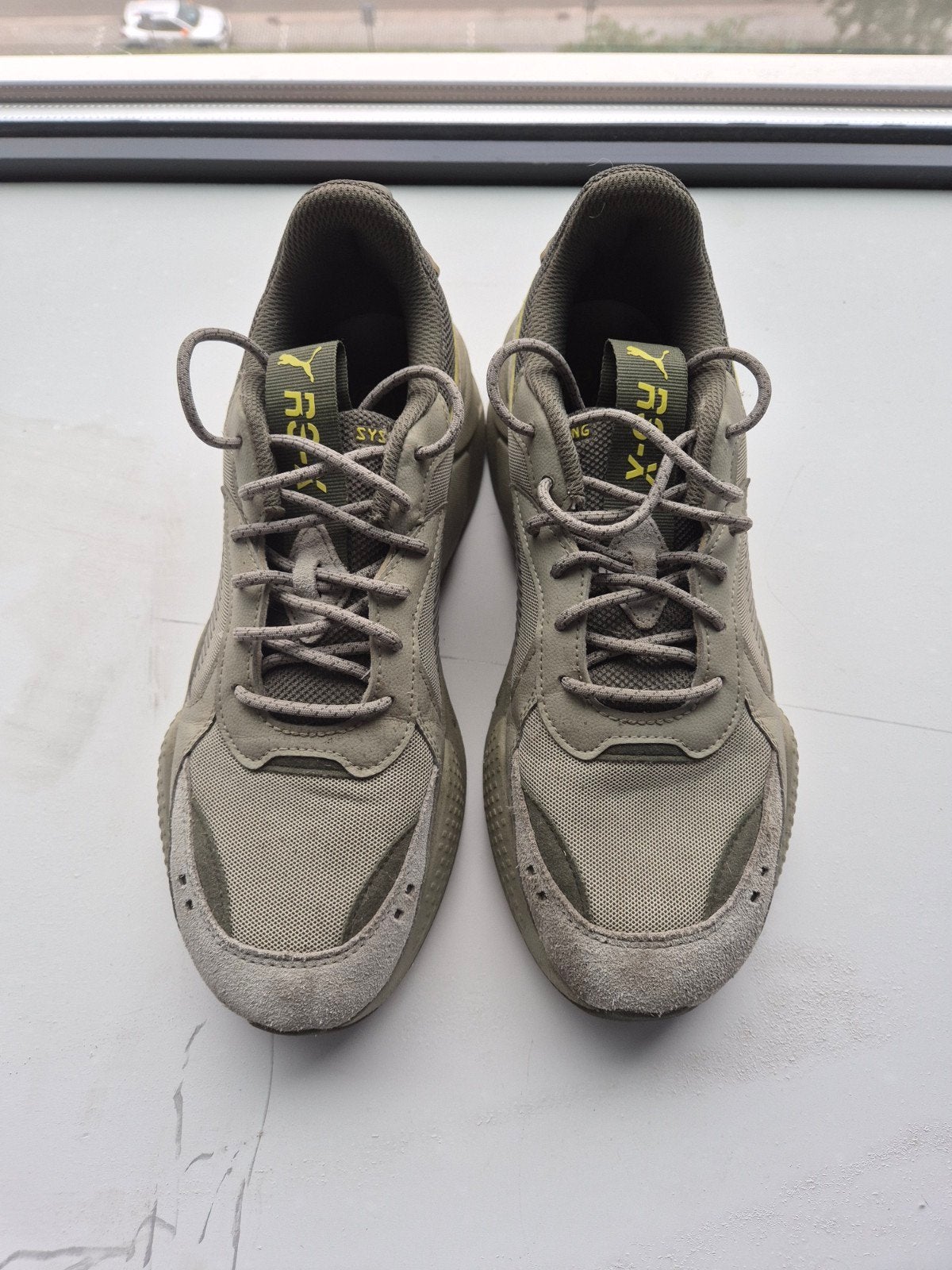 Puma schoenen maat 43 - Zo goed als nieuw, Ophalen, Puma, Overige kleuren, Sneakers of Gympen