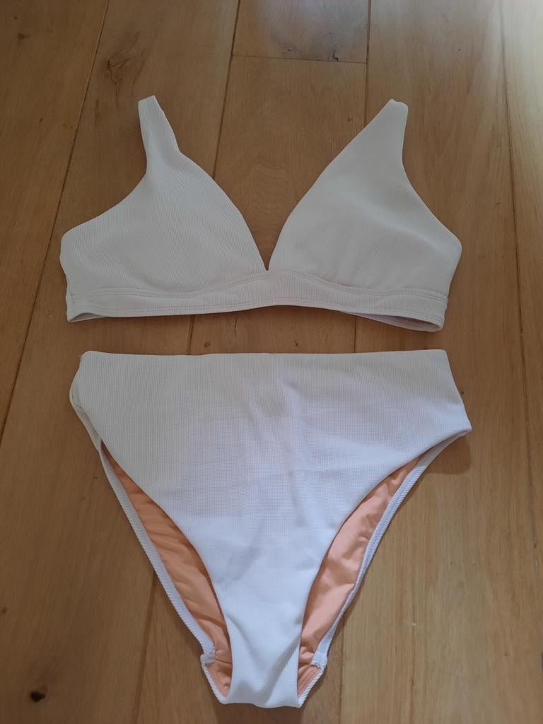 Bikini Primark maat M/L, Primark, Beige, Ophalen of Verzenden, Zo goed als nieuw