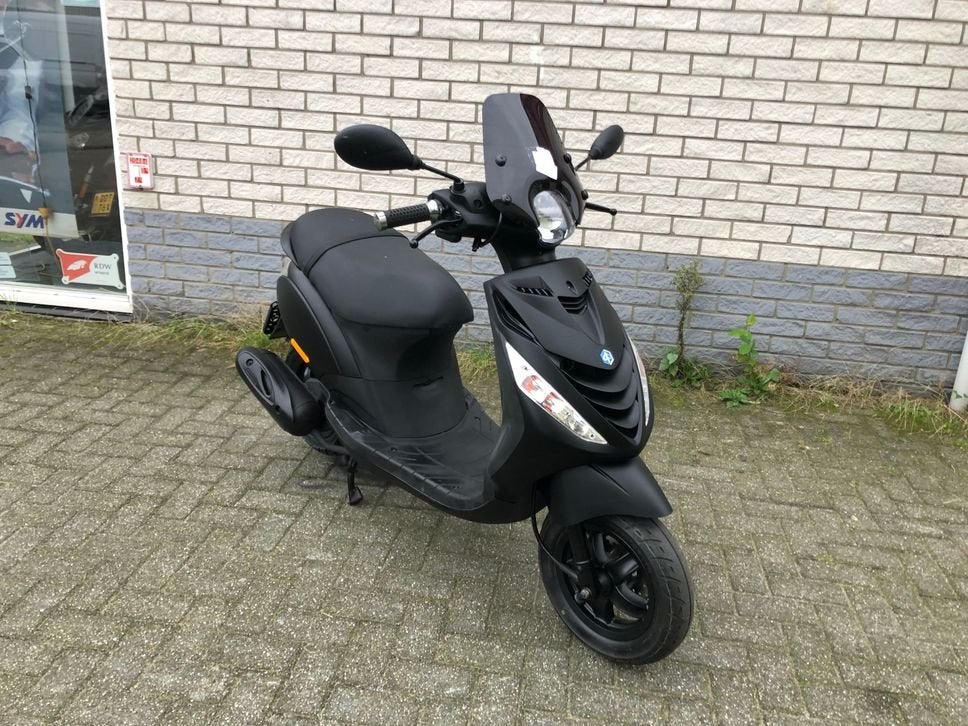 GAVE PIAGGIO ZIP SP 45KM MAT ZWART BJ2015 6000KM, PIAGGIO, Onbekend, Onbekend, Piaggio