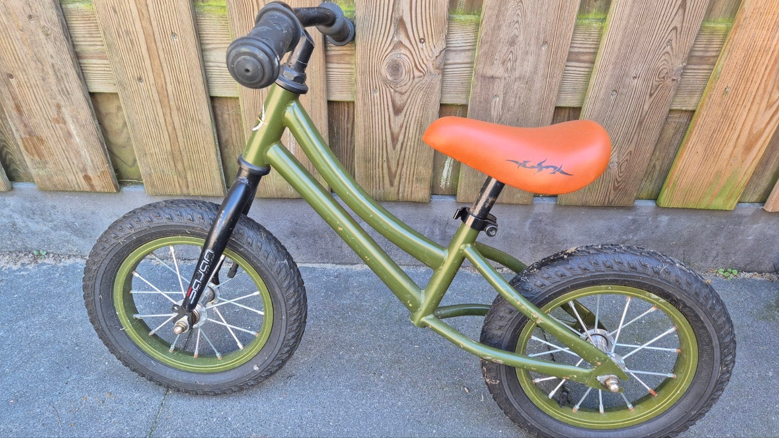 Sajan loopfiets 12 inch voor 2-3 jaar, Ophalen, Gebruikt, Minder dan 16 inch, Satan