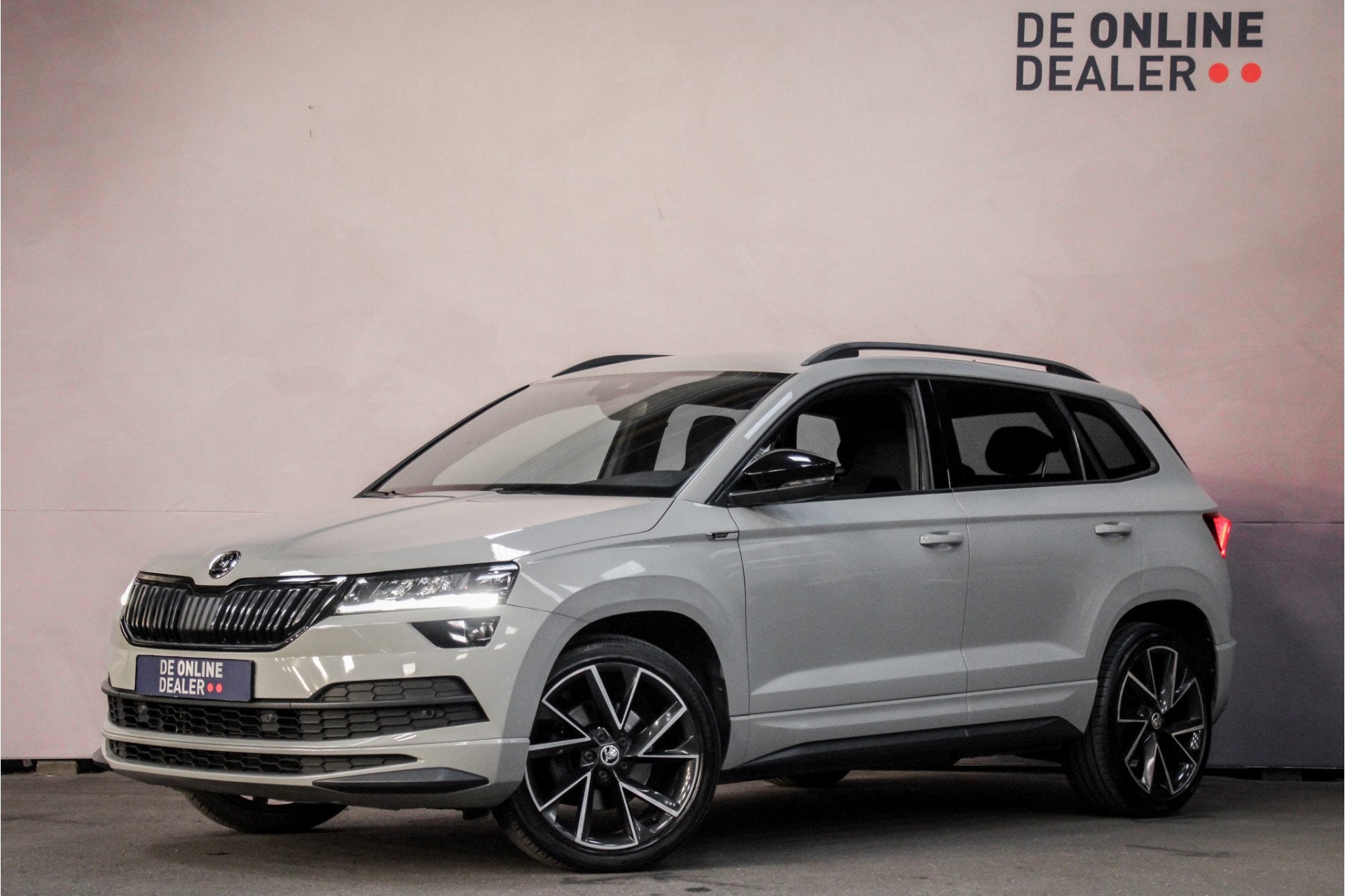 Skoda Karoq 2.0 TSI Sportline 191PK 4x4 |AUT|Virtual|Trekh|S, Auto's, Automaat, Gebruikt, Euro 6, 1984 cc