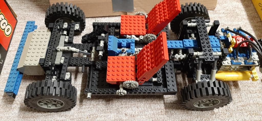 Oude LEGO jaren 80 - Technic 8860, Treinrails Vintage!, Kinderen en Baby's, Speelgoed | Duplo en Lego, Gebruikt, Inclusief doos
