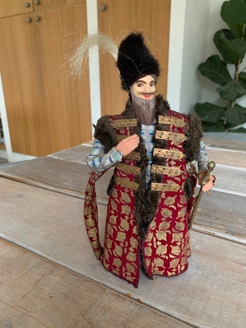 Oude klederdracht pop rusland. Man. Russische kozak. 23 cm., Ophalen, Zo goed als nieuw, Pop