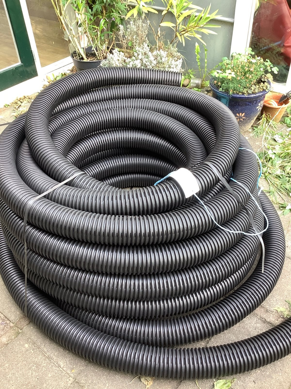 Drainagebuis 100mm dik, 30m lang - Nieuw, Ophalen, Nieuw