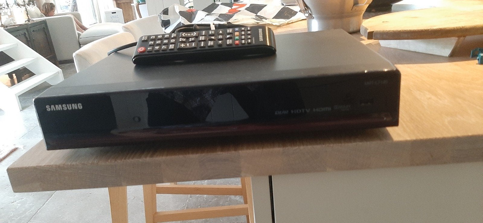 Samsung SMT-C7140 HD DVR HDTV HDMI Digitale Decoder, Audio, Tv en Foto, Decoders en Harddiskrecorders, Ophalen, Gebruikt, Harddiskrecorder