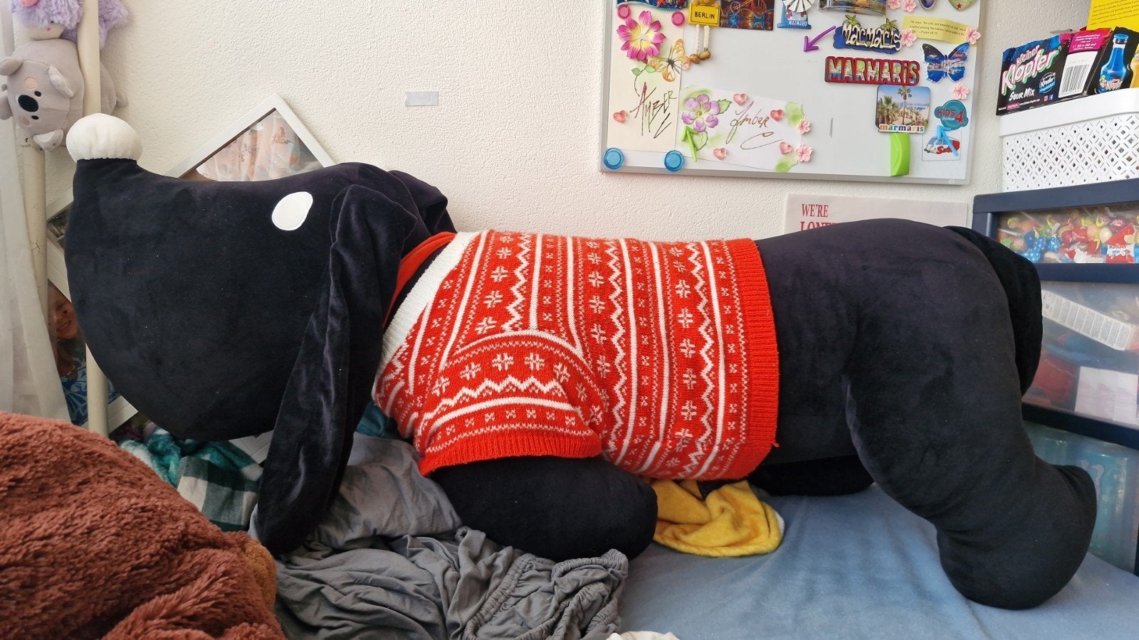 XXL Takkie knuffel van HEMA (2024) - 110 cm lang, Hema, Overige karakters, Zwart, Zo goed als nieuw