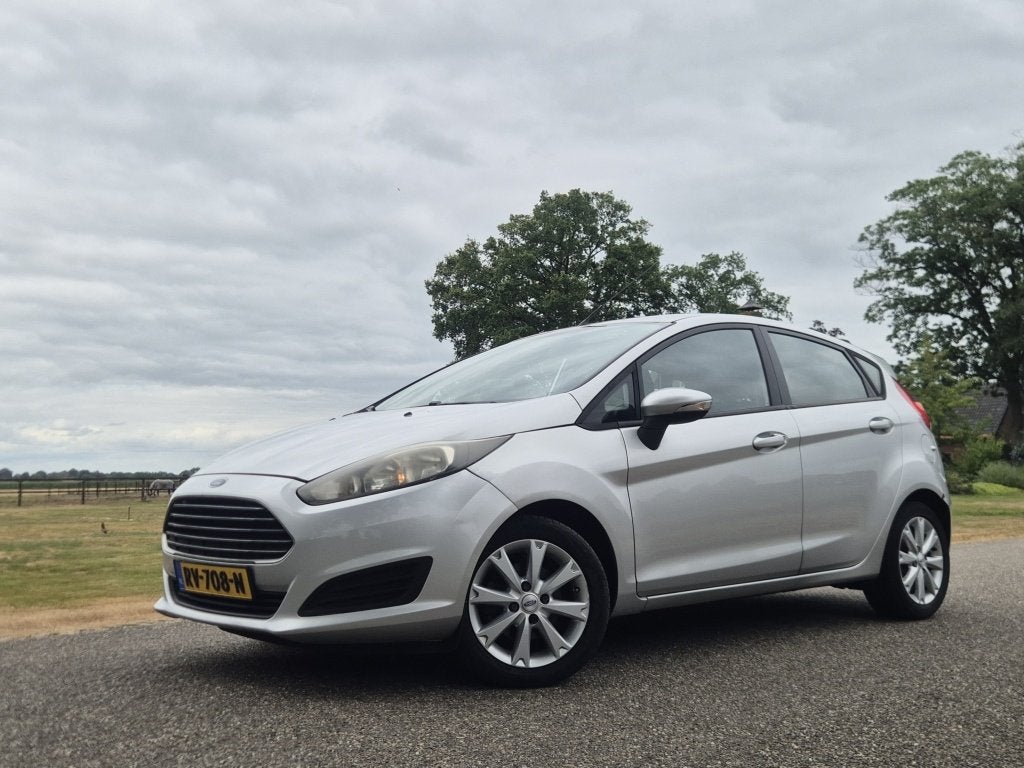Ford Fiesta 1.6 TDCi Lease Tit. (bj 2013), Auto's, Ford, Voorwielaandrijving, Euro 5, Gebruikt, 96 €/maand