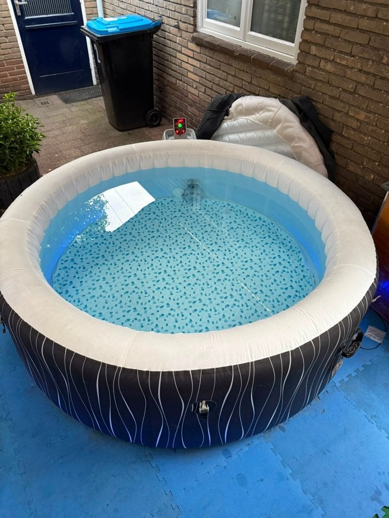 Lay Z Spa Hollywood Opblaas Jacuzzi, Tuin en Terras, Bubbelbaden en Hottubs, Ophalen, Zo goed als nieuw, Afdekzeil, Opblaasbaar
