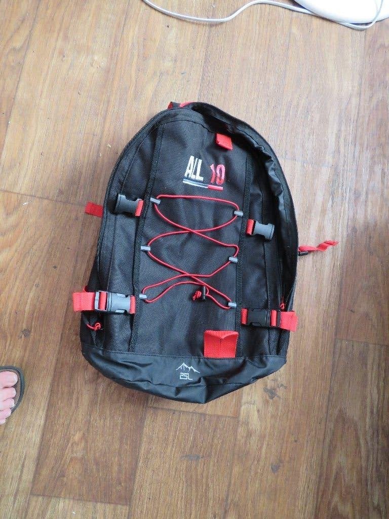 zwart rode  rugtas ALL 10 van you K2, Overige merken, Gebruikt, 25 tot 40 cm, Ophalen of Verzenden