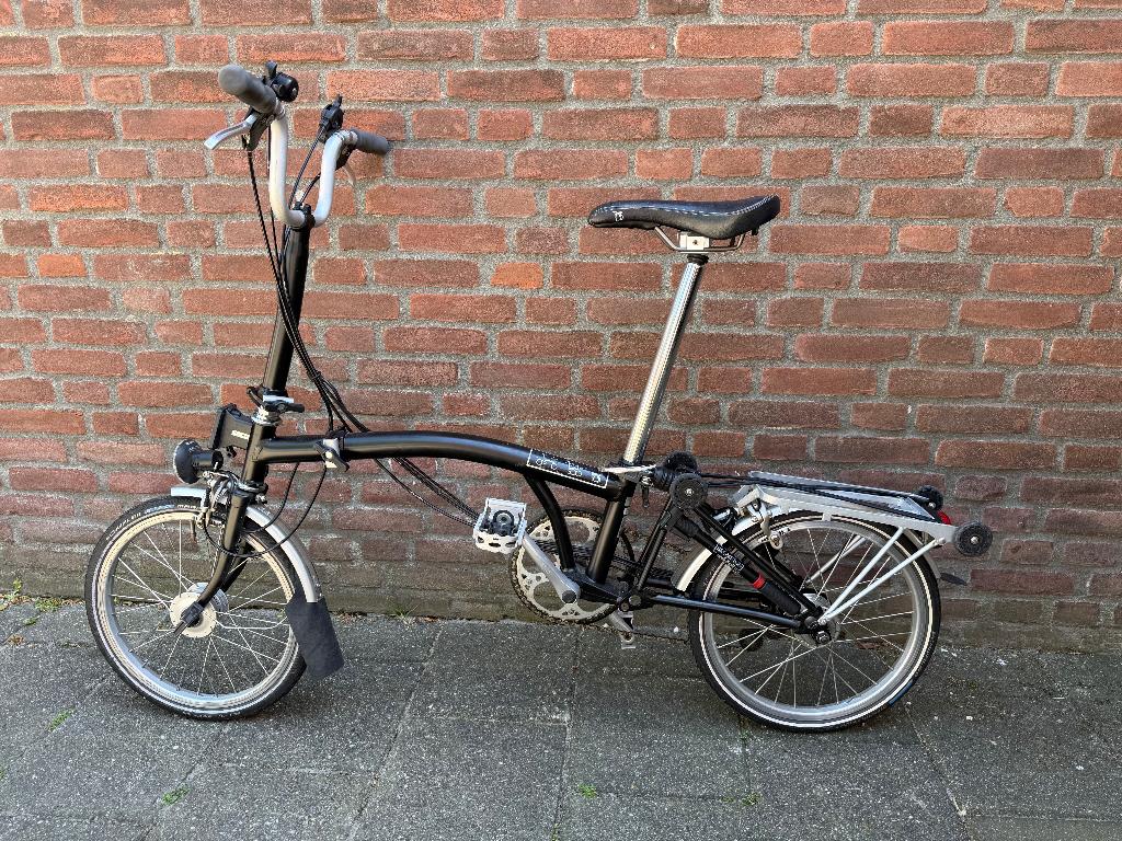 Brompton vouwfiets, Fietsen en Brommers, Fietsen | Vouwfietsen, Ophalen, Gebruikt, Brompton, 16 tot 18 inch