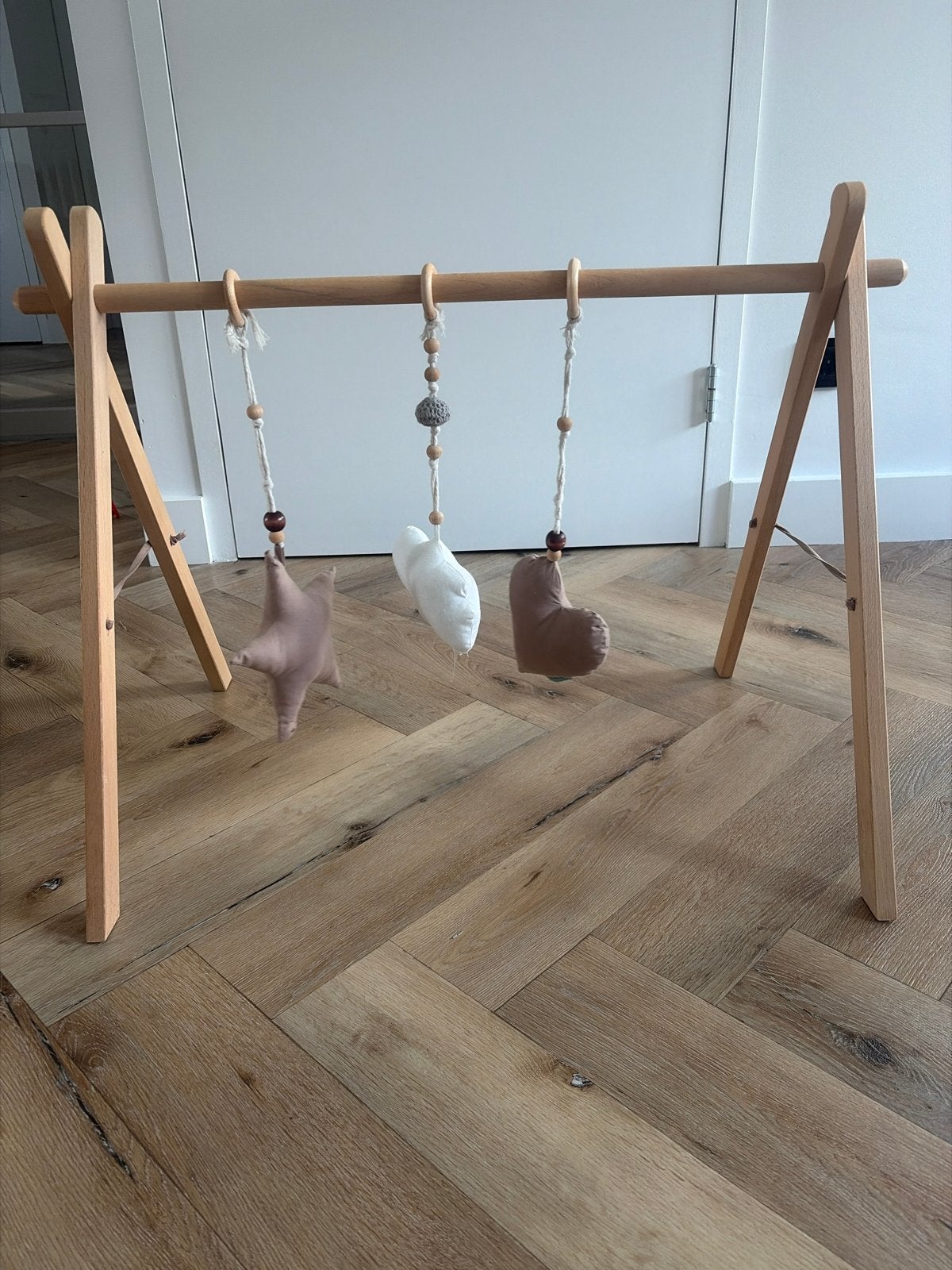 Houten babygym met zachte speeltjes, Ophalen of Verzenden, Zo goed als nieuw, Babygym