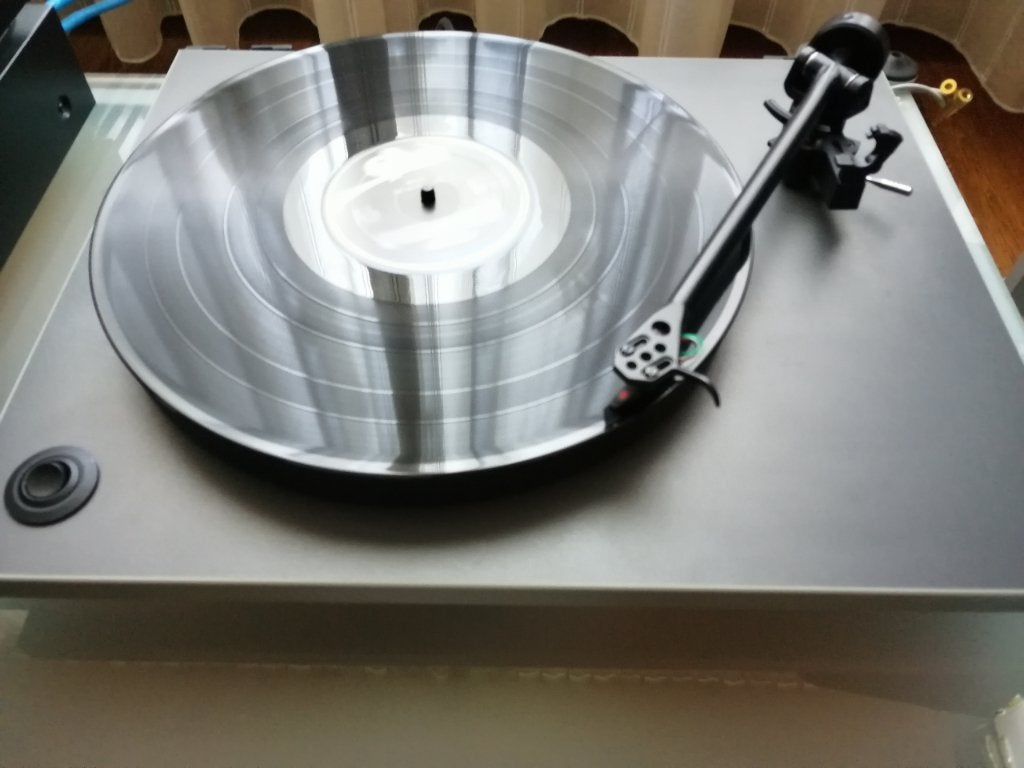 NAD C552 Rega Planar platenspeler phono Ortofon OM 10, Ophalen of Verzenden, Zo goed als nieuw, Platenspeler, Thorens