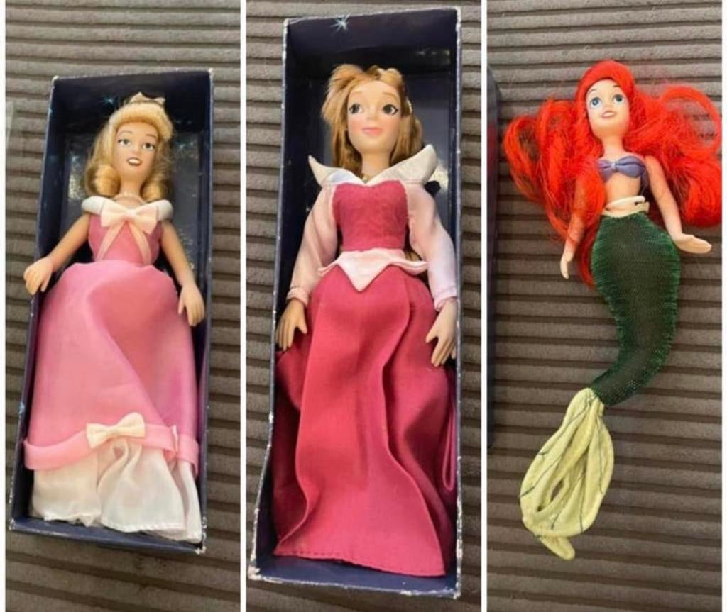 Porseleinen Disney beeldjes Ariel assepoester & Doornroosje, Verzamelen, Ophalen of Verzenden, Assepoester of Belle, Zo goed als nieuw