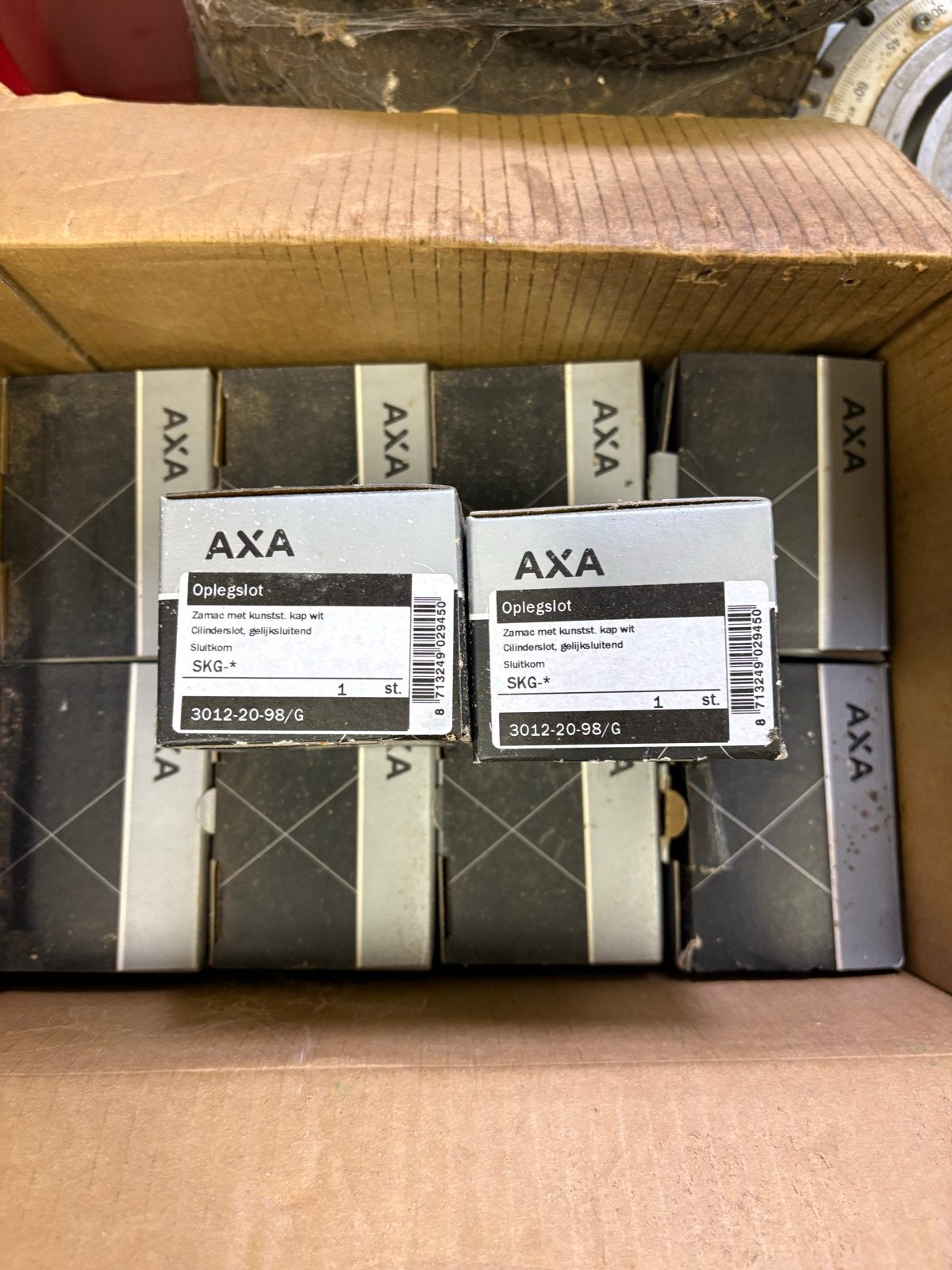12x AXA Oplegslot voor Ramen - Nieuw in Doos, Ophalen, Nieuw, Overige materialen, Slot