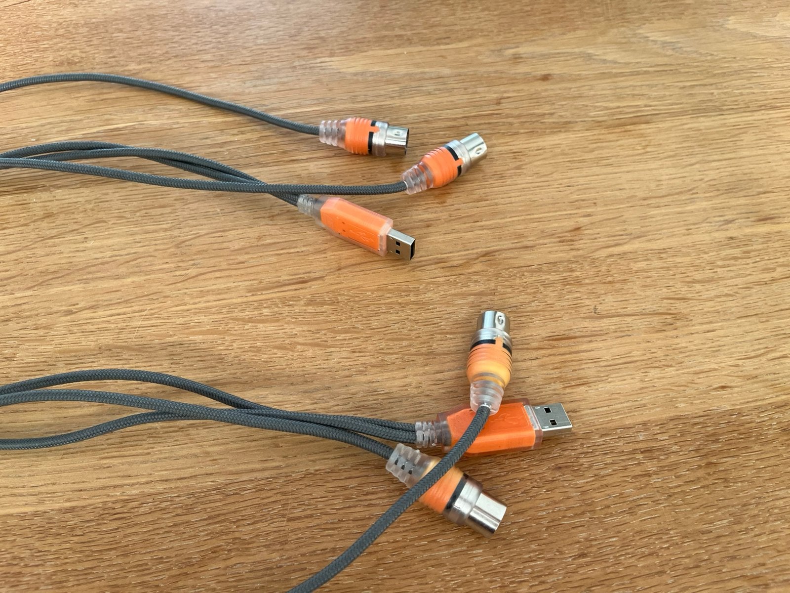 ESI Midimate (2 beschikbaar), Ophalen of Verzenden, Zo goed als nieuw