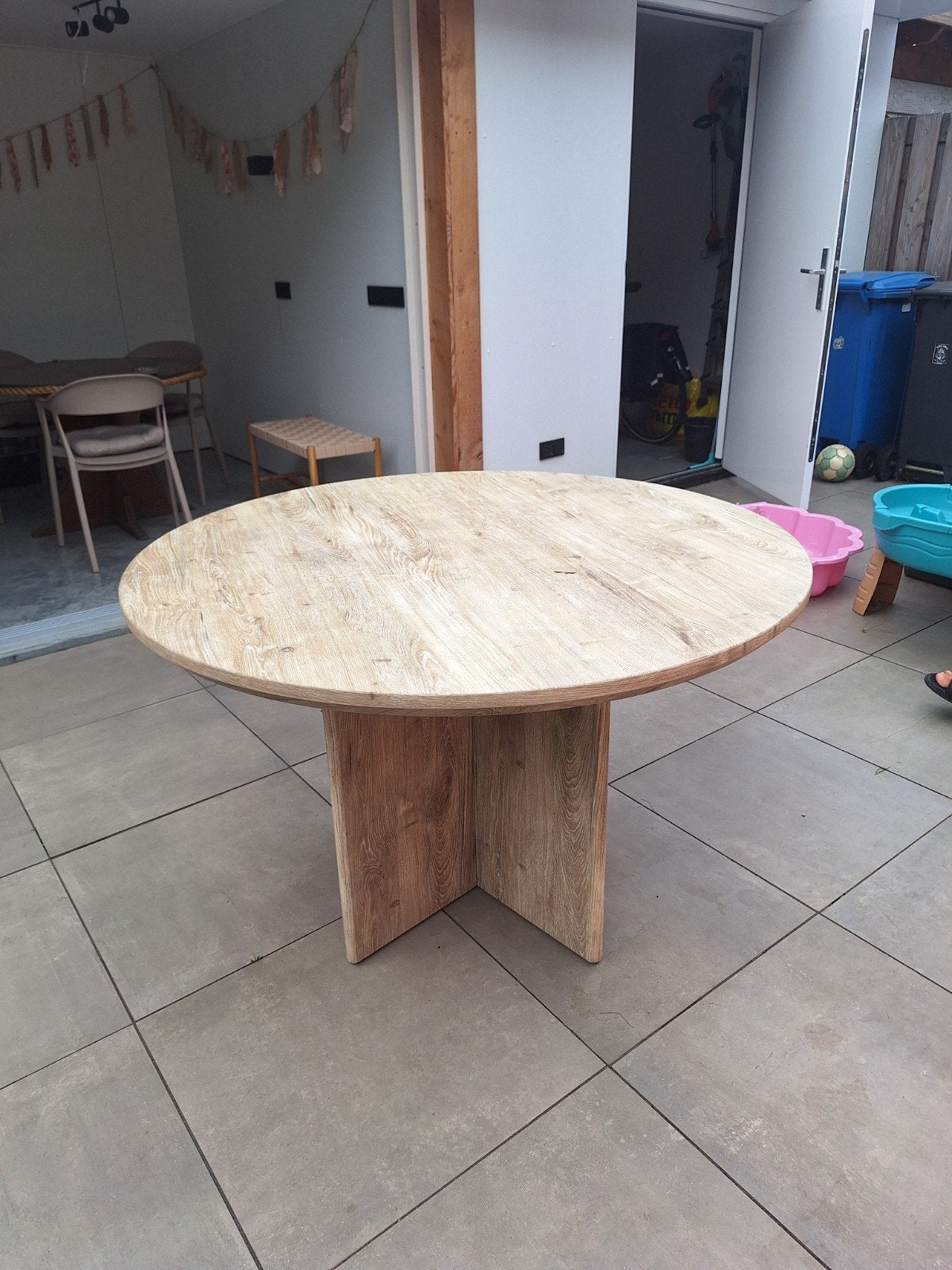 Gratis af te halen: Ronde Kwantum eettafel (120 cm), Ophalen, Gebruikt, Rond, Modern, Japandi