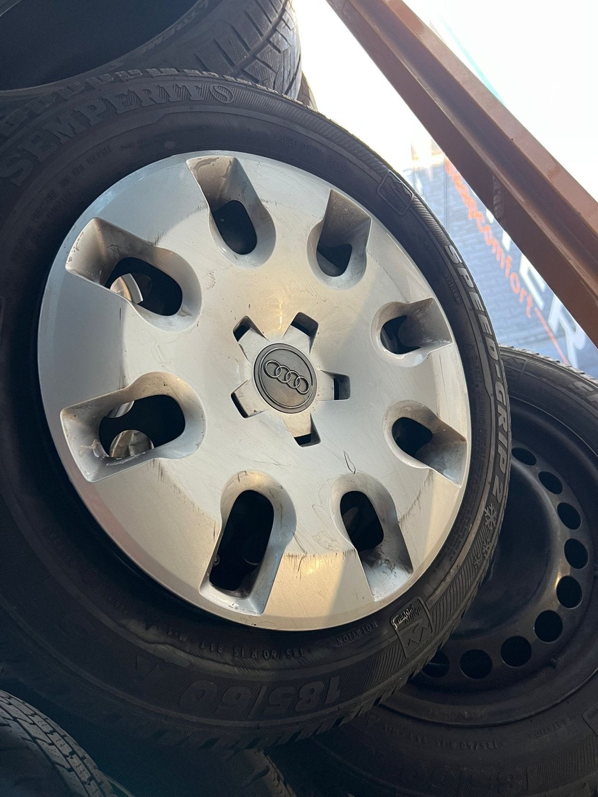 Set van 4 Semperit winterbanden op stalen velgen, Auto-onderdelen, Ophalen, Gebruikt, 15 inch, Banden en Velgen