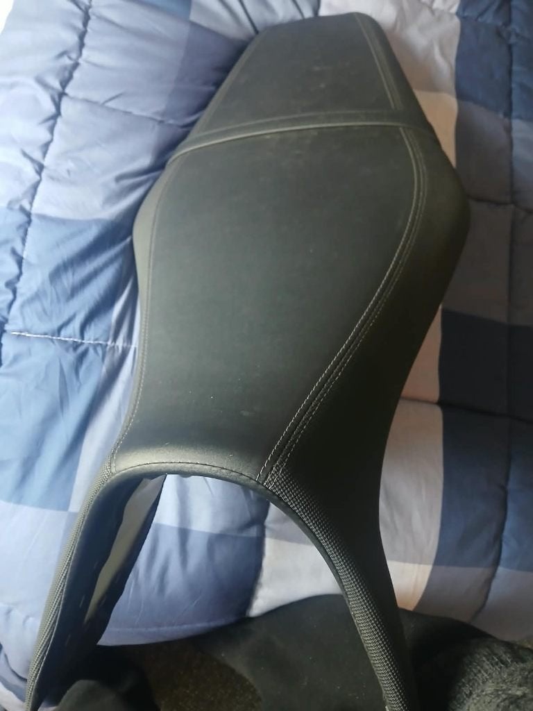 nieuw comfortzadel MT 09, Ophalen, Nieuw