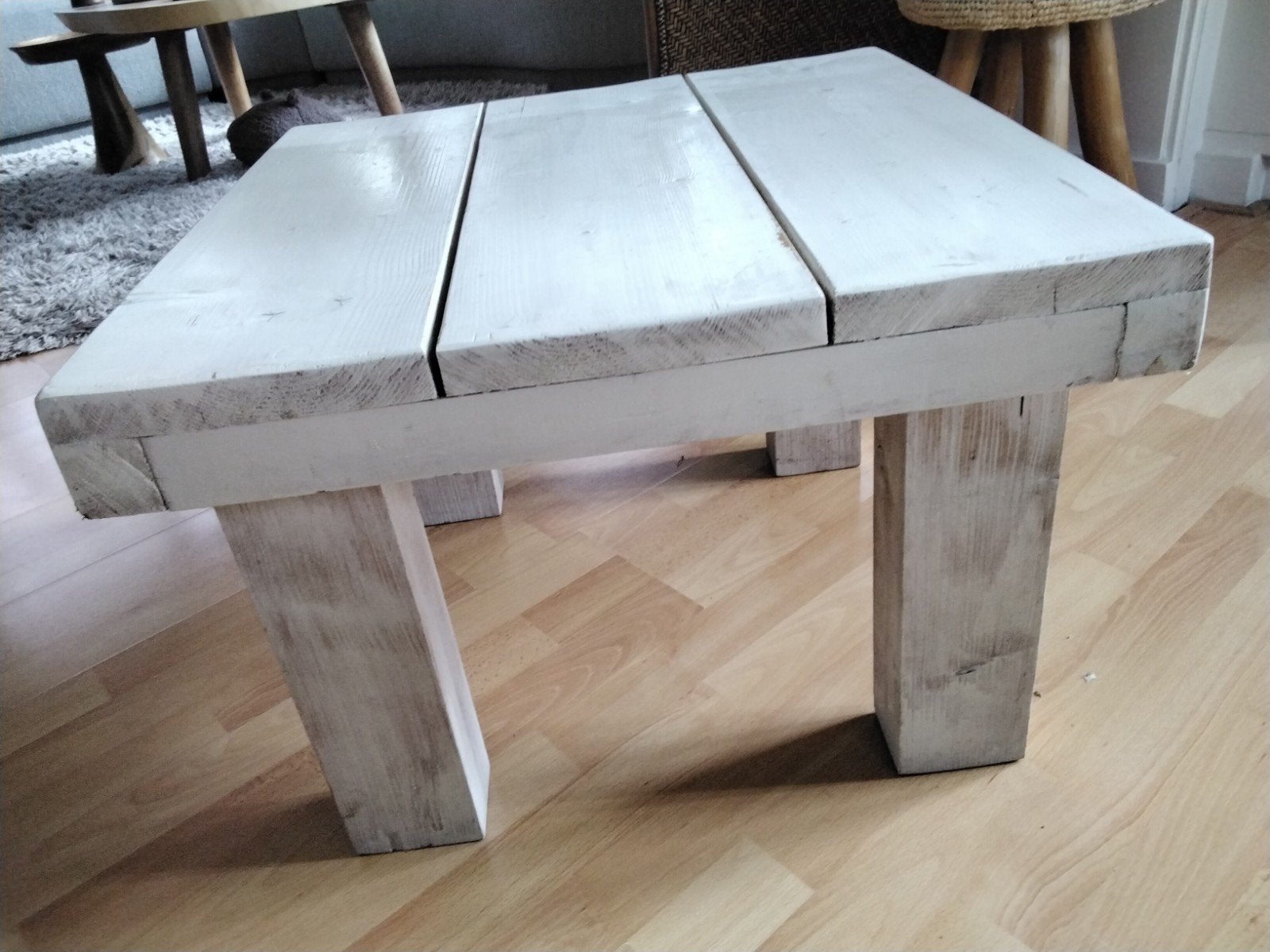 2 houten bijzet tafels, Ophalen, Gebruikt, 50 tot 100 cm, 50 tot 100 cm