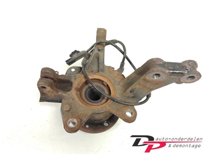 Fusee links-voor van een Renault Clio, Auto-onderdelen, Gebruikt, -, Renault, -