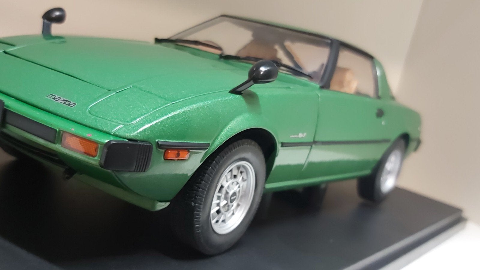 Mazda RX7 Savanna Hachette Japan 1:18 no Kyosho Autoart 1/18, Ophalen of Verzenden, Nieuw, Overige merken