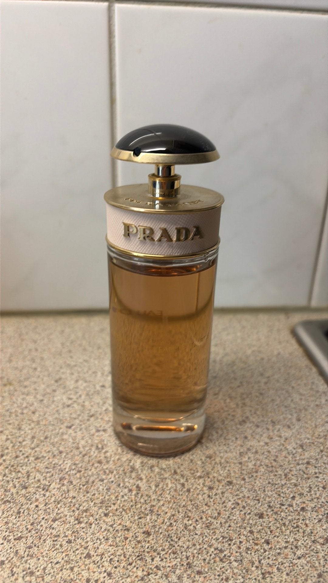 Prada candy, Verzenden, Zo goed als nieuw
