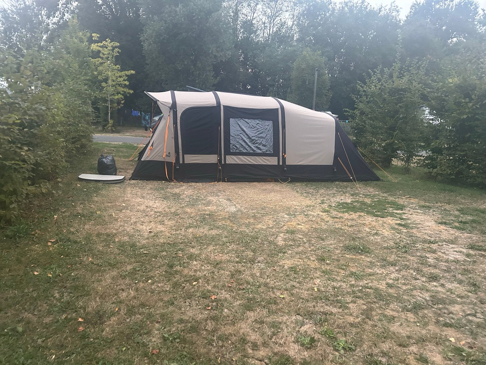Navarro Air 310 tent met bijpassend grondzeil, Caravans en Kamperen, Tenten, Ophalen, Zo goed als nieuw, Tot en met 4