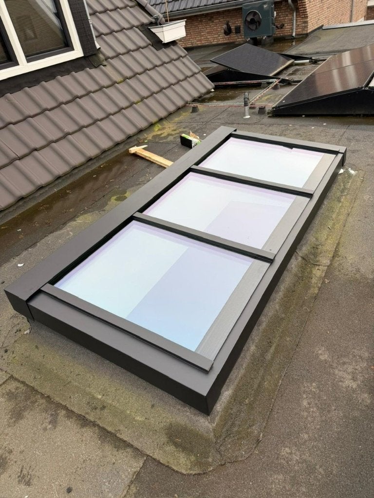 Aluminium lichtstraat Schüco HR++ Triple glas Suncooglas