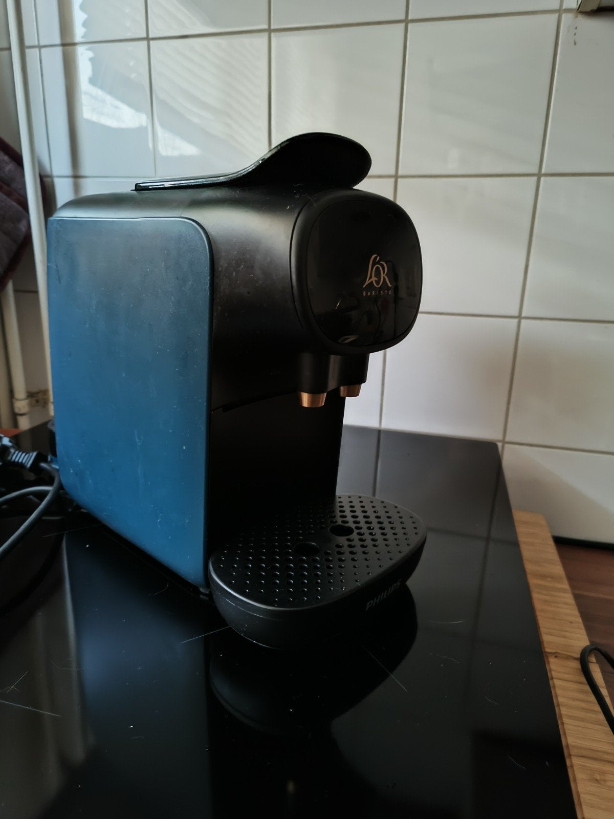 L'or Barista koffiecups machine, Ophalen, Zo goed als nieuw, Koffiemachine, Afneembaar waterreservoir