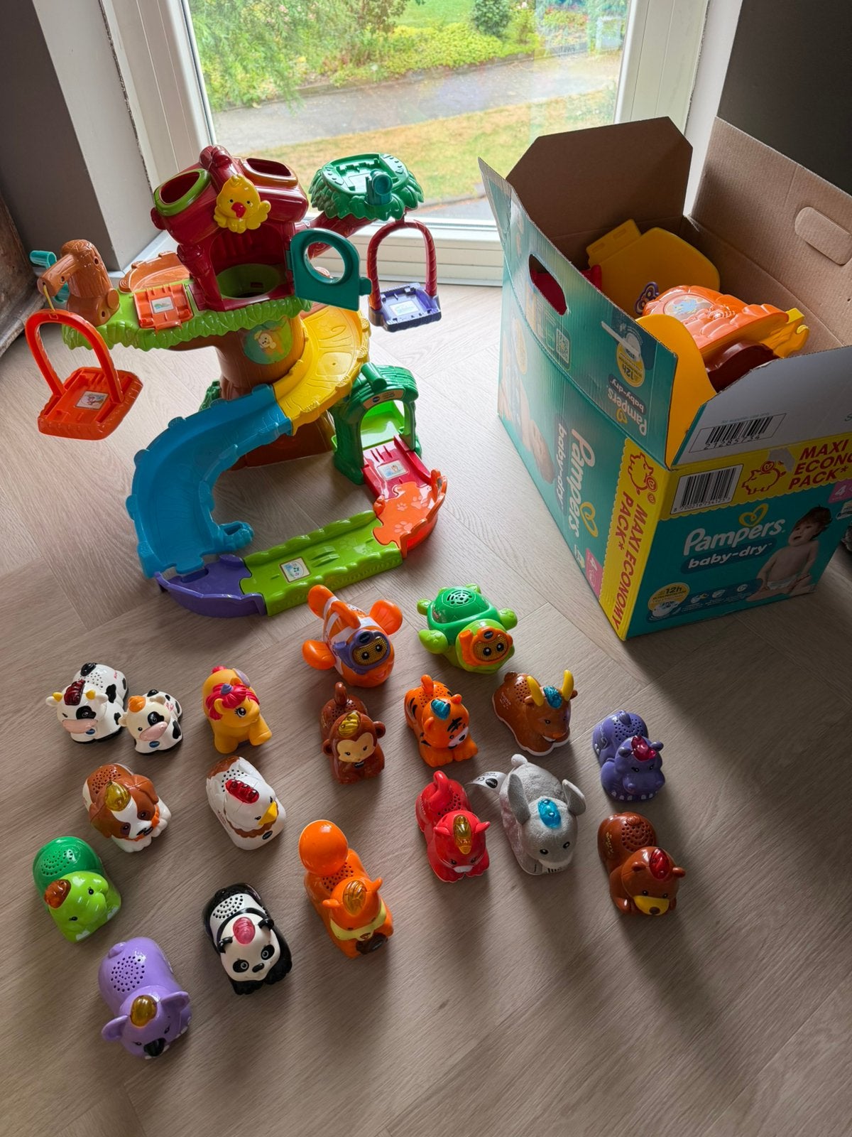 Zoef zoef dieren boomhut met strandje en accessoires, Kinderen en Baby's, Speelgoed | Vtech, Ophalen of Verzenden, Zo goed als nieuw